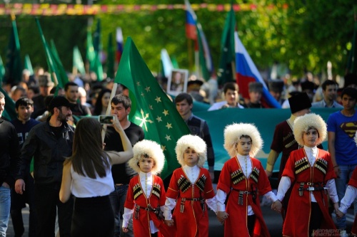 Картинки с Днем адыгов в Кабардино-Балкарии (55открыток). Картинки с надписями и поздравлениями на День адыгов