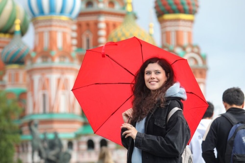 Картинки с Днем прогулок под дождем (103 открытки). Картинки с надписями и поздравлениями на День прогулок под дождем